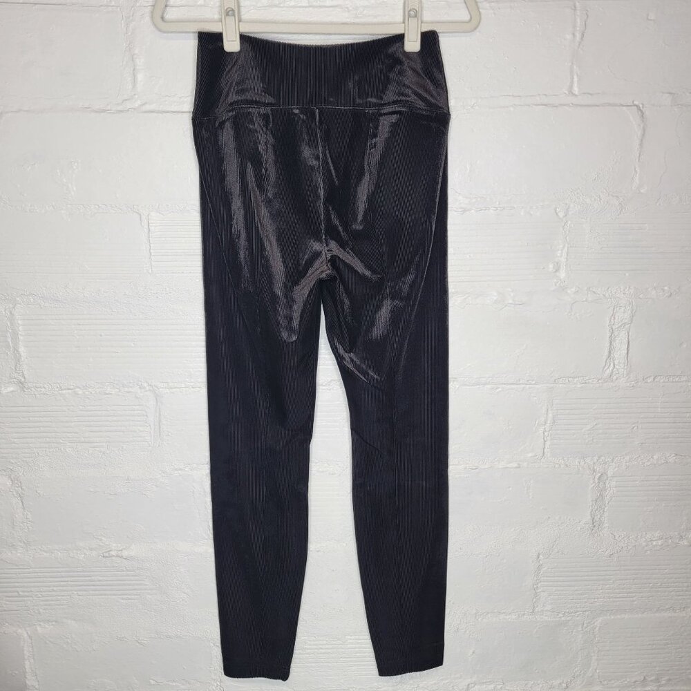 WHBM Women's Size 8 Pants Runway Legging Black Ribbed - Picture 2 of 6